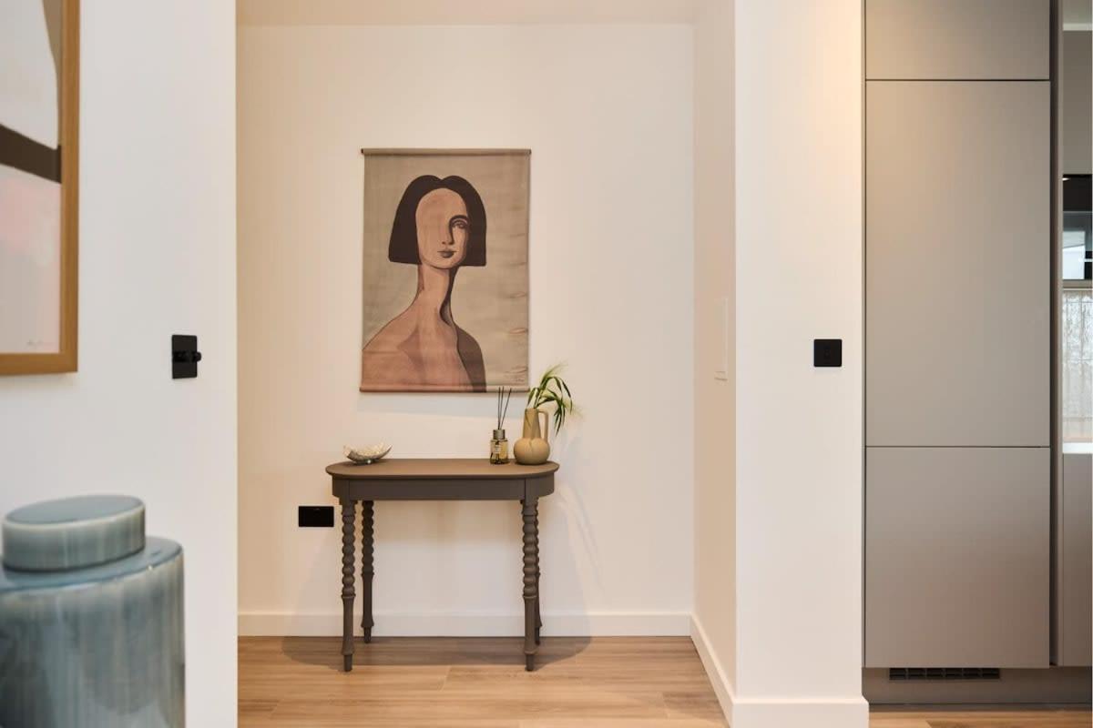 The Tottenham Escape - Lovely 2bdr Flat With Balcony London
